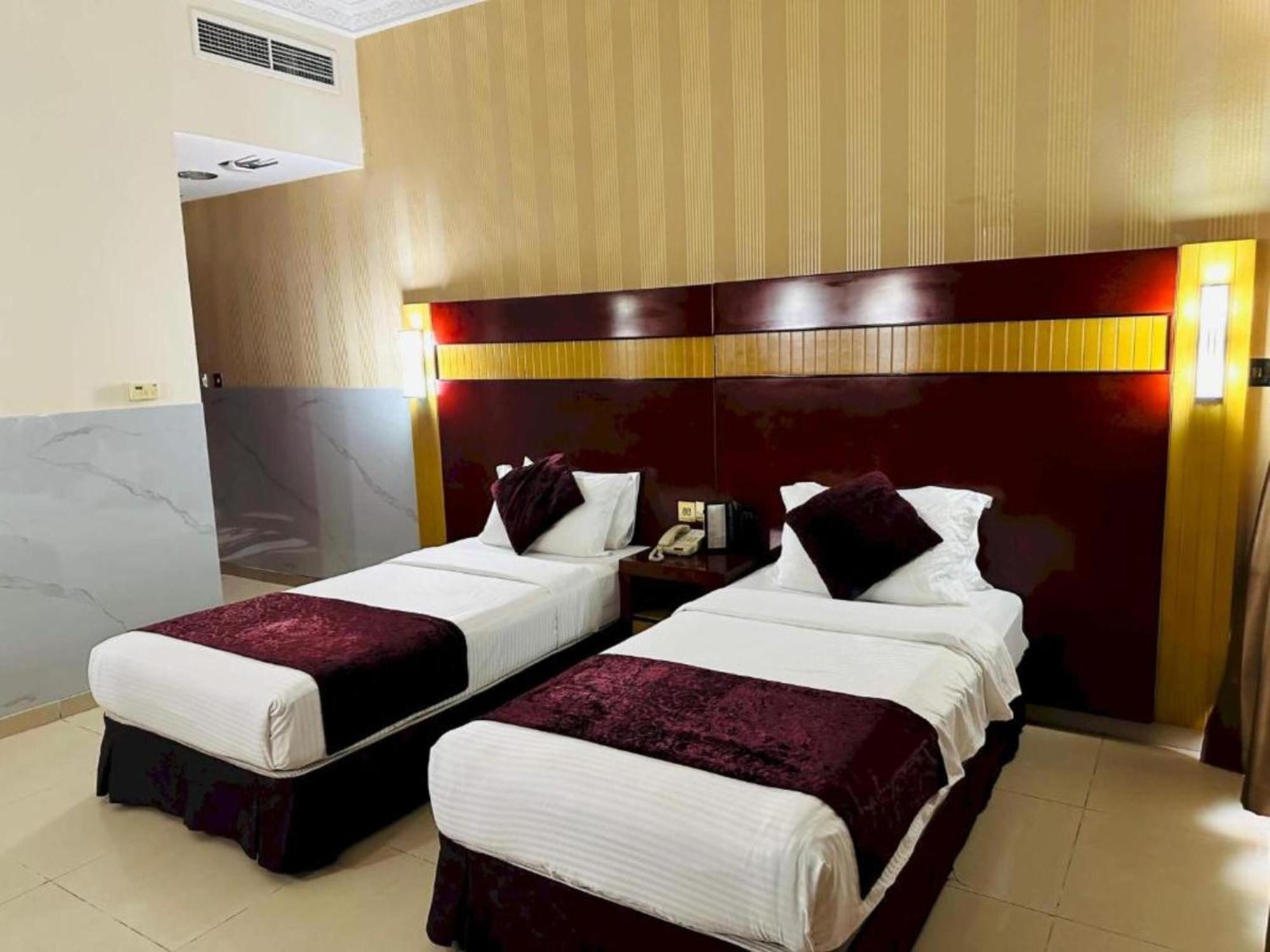Palette Phoenix Hotel Dubai Eksteriør bilde